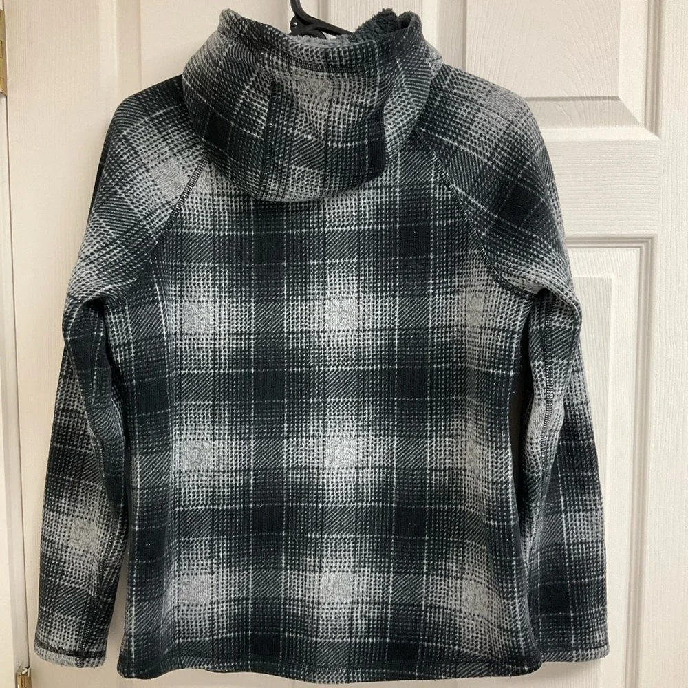 The North Face 1/4 Zip Fleece Hoodie - Picture 3 of 11